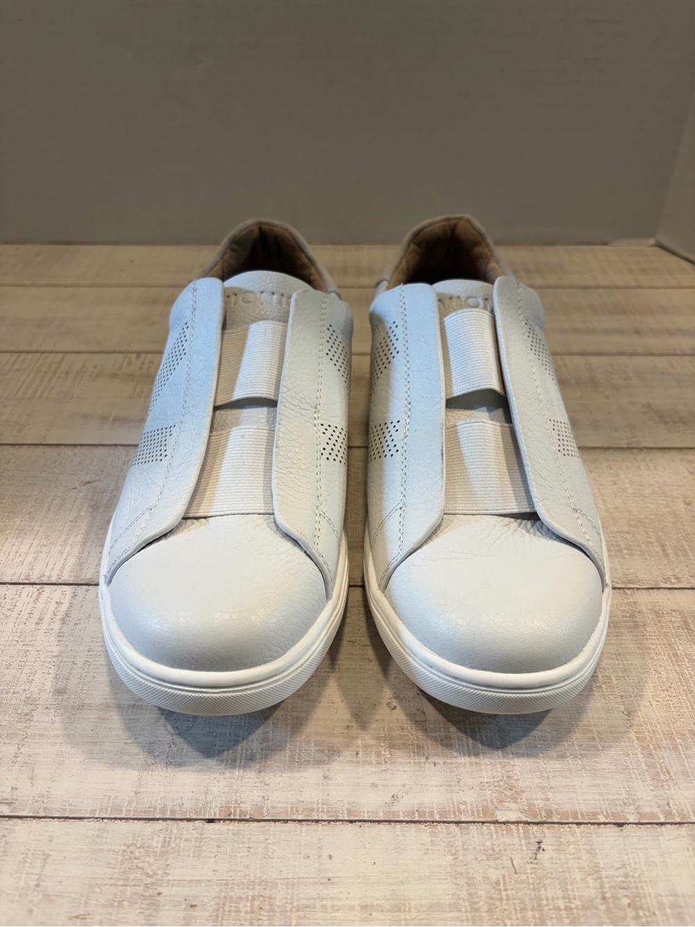 Vionic Hiro White Leather Slip On Sneakers Men’s 9 Orthotic Comfort